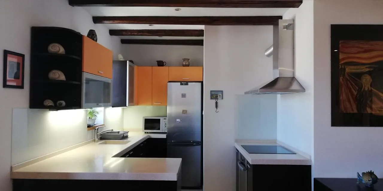 Split Center Rosita Apartment